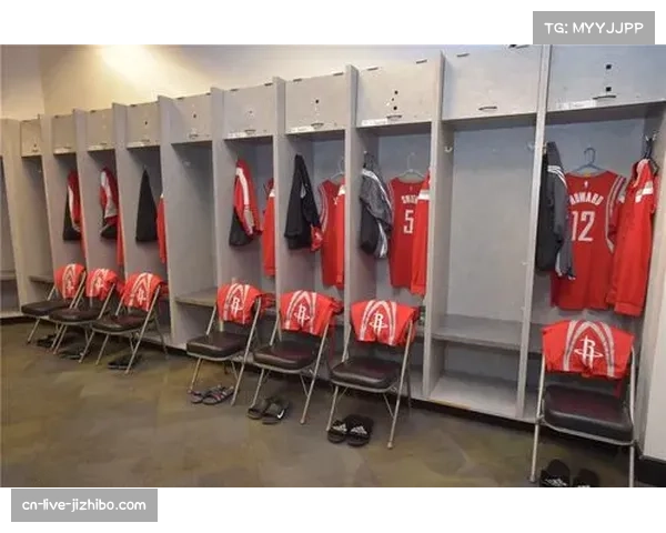 客队更衣室的标准化改造：确保每家欧冠参赛球场提供一致的网络、分析与恢复设备接口